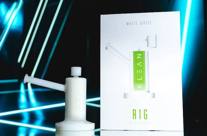Klean White Series - Rig 1