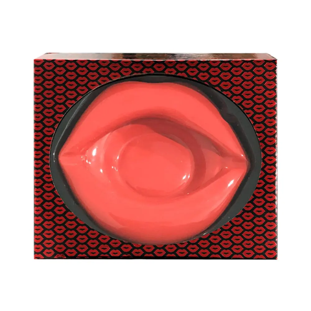 Sexy Lips Ashtray 1