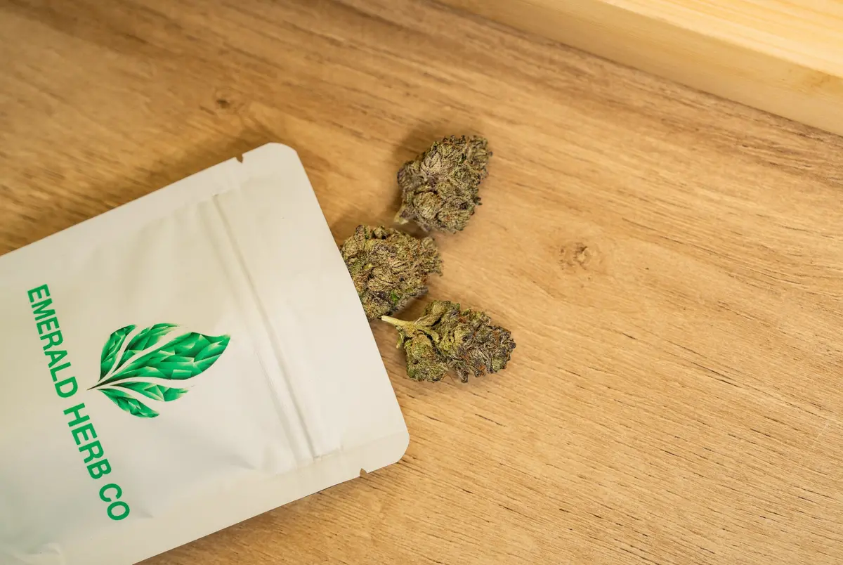 Emarald Herb Lifter (Cbd) Flower 1