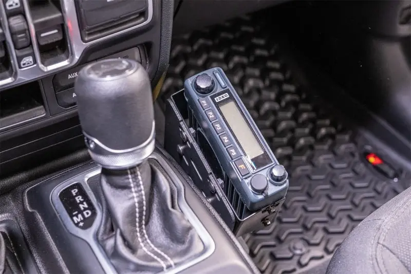 Rugged Ridge 18-22 Jeep Wrangler / Gladiator Race Radio Mount 1