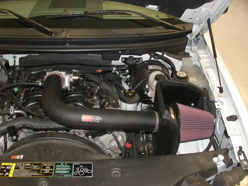 K&N 04 Ford F150 V8-5.4L Performance Intake Kit 1