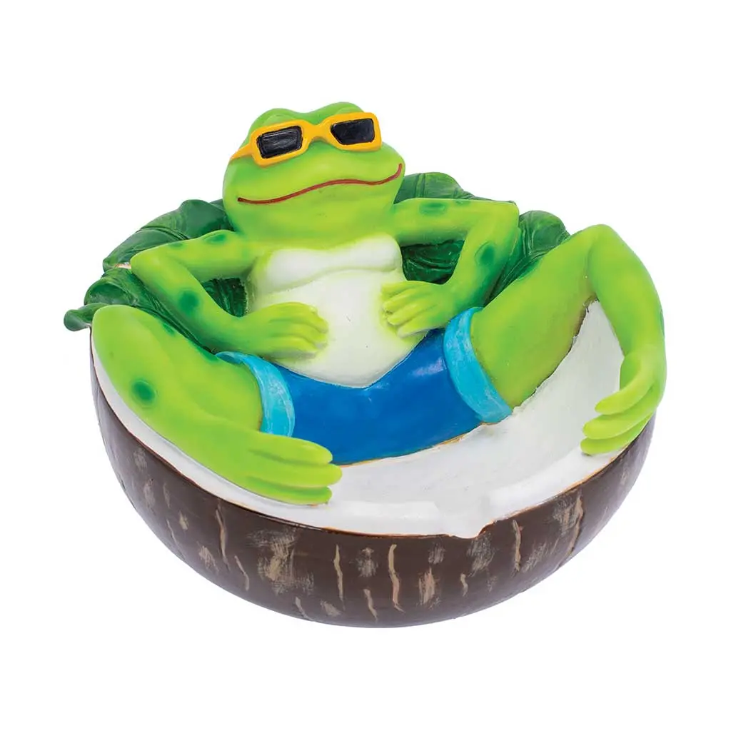 Chilling Green Frog Ashtray 1