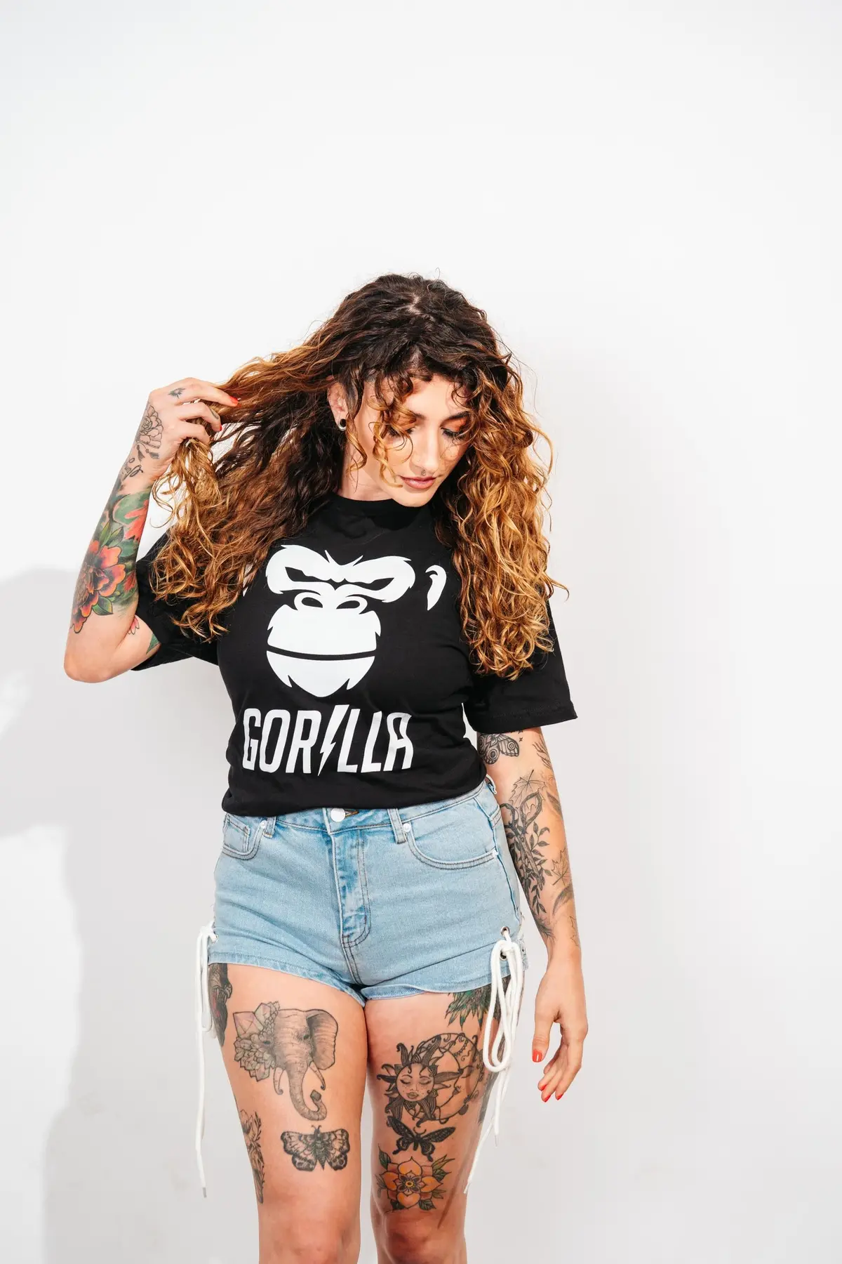 Gorilla Graphic Tee (Unisex) 5