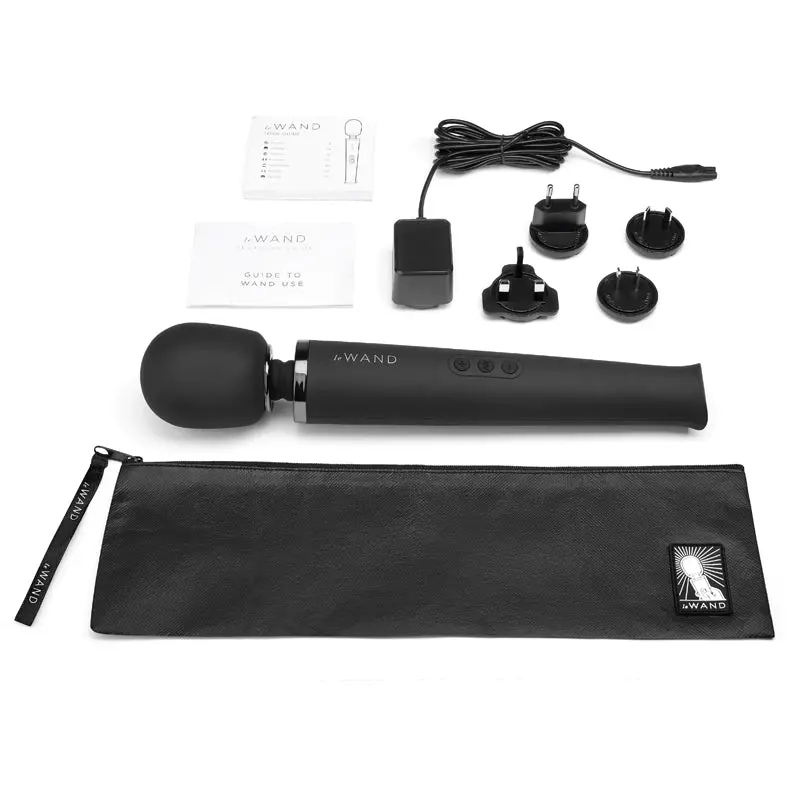 Le Wand Rechargeable Massager Black 1