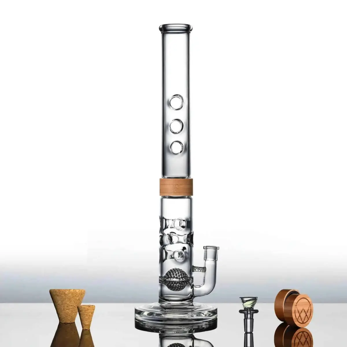 Vitae Glass 18"Swiss Sphere + Trio Origin Bong 4