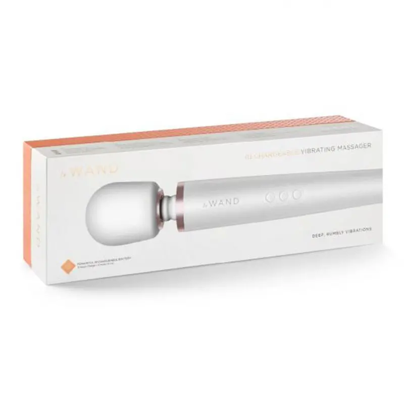 Le Wand Rechargeable Massager Pearl White 1