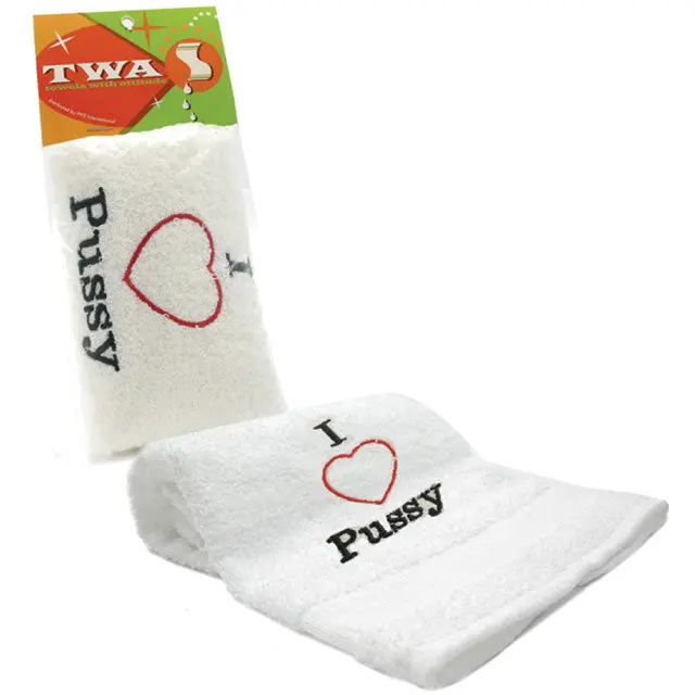 Towels With Attitude - I Heart Pussy 1