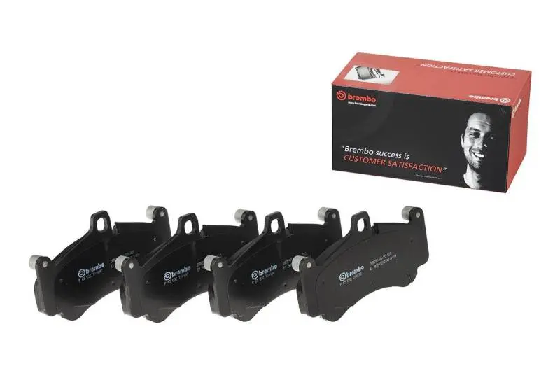 Brembo 98-07 Lexus Lx470/00-07 Toyota Land Cruiser Rear Premium Nao Ceramic Oe Equivalent Pad 1